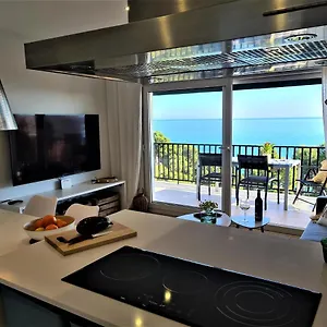 Apartamento ático De Diseño Sobre La Cala De Sirenas!!, Miami Platja (Miami Playa)